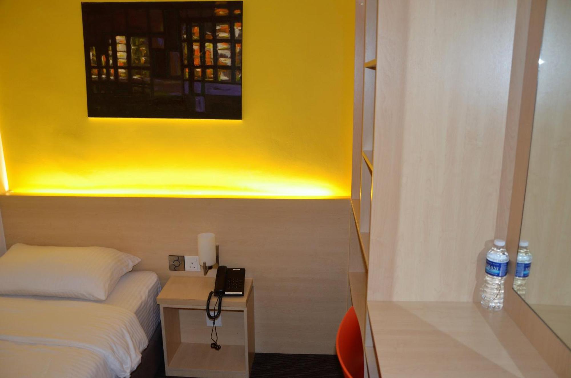 Hotel Jeti Tg Gemok Padang Endau Εξωτερικό φωτογραφία