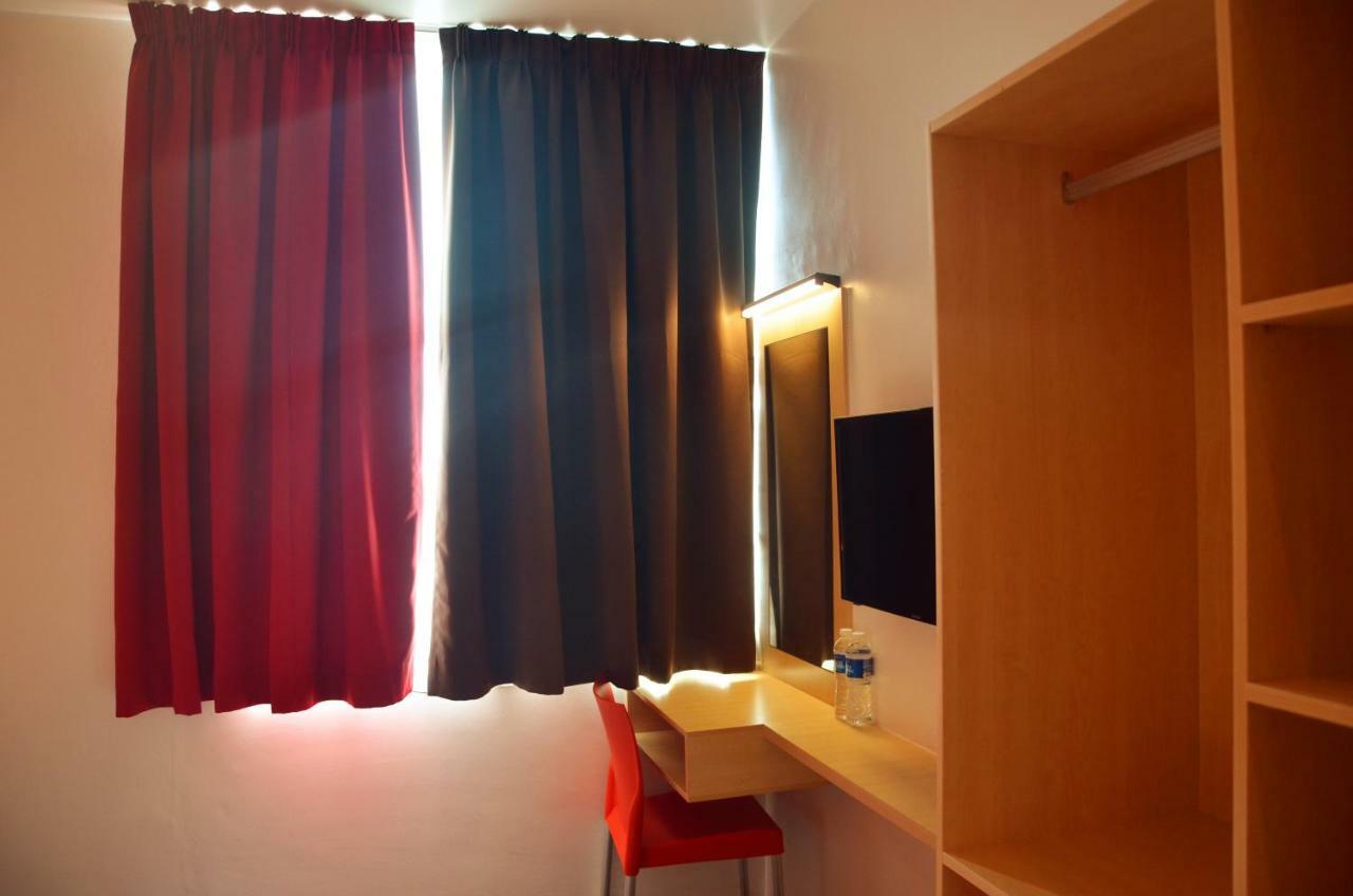 Hotel Jeti Tg Gemok Padang Endau Εξωτερικό φωτογραφία